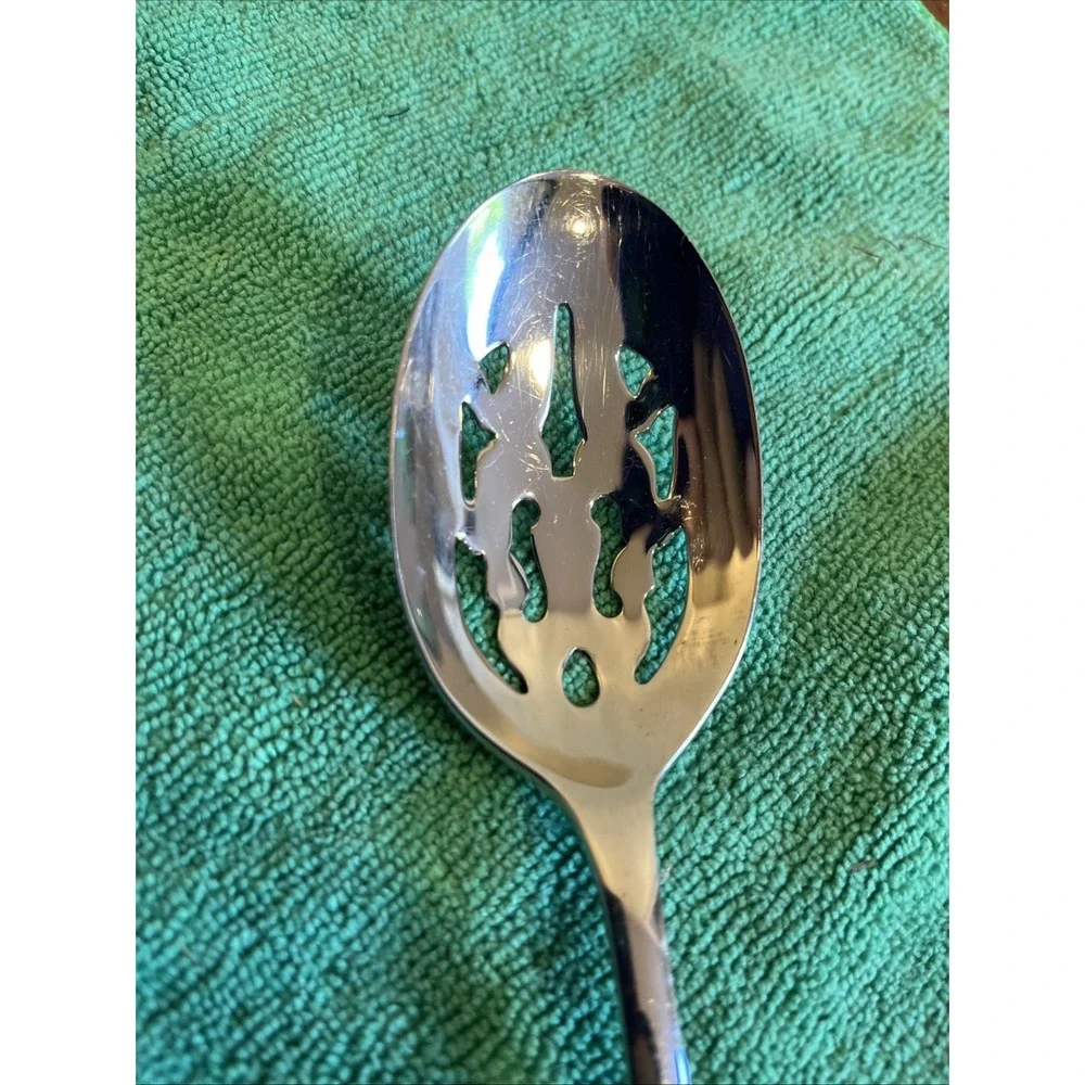 COLONIAL TIPT Gorham Stainless Pierced Serving Spoon Glossy 18/8 Japan Flatware